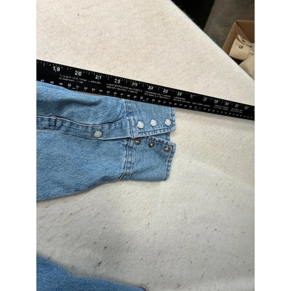 VTG Wrangler Mens Western Denim Pearl Snap Shirt Medium Wash Tall 2XLT 70127SW